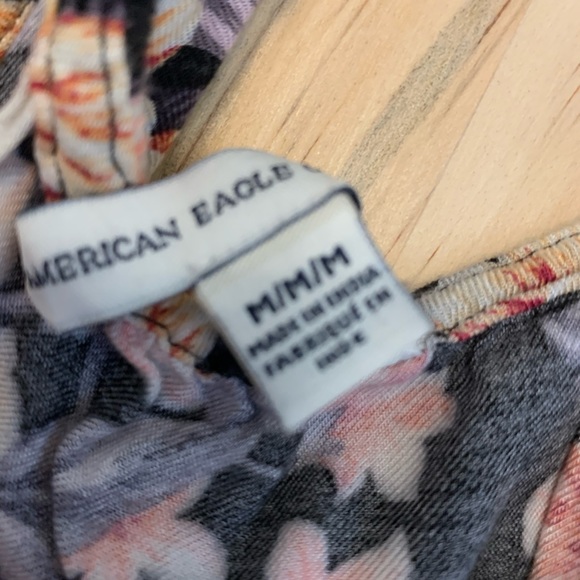 AE floral tank top - Picture 4 of 4